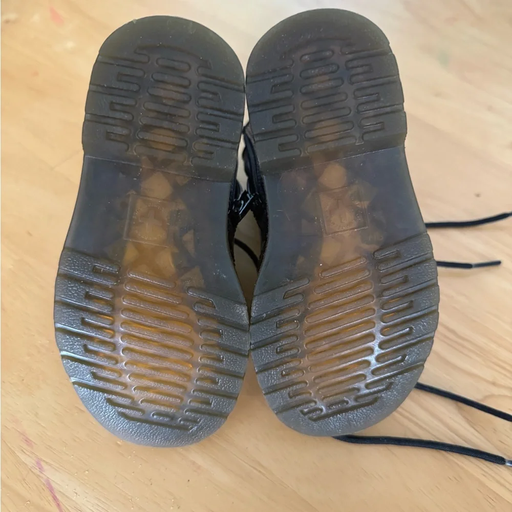 Dr. Martens excellent kids